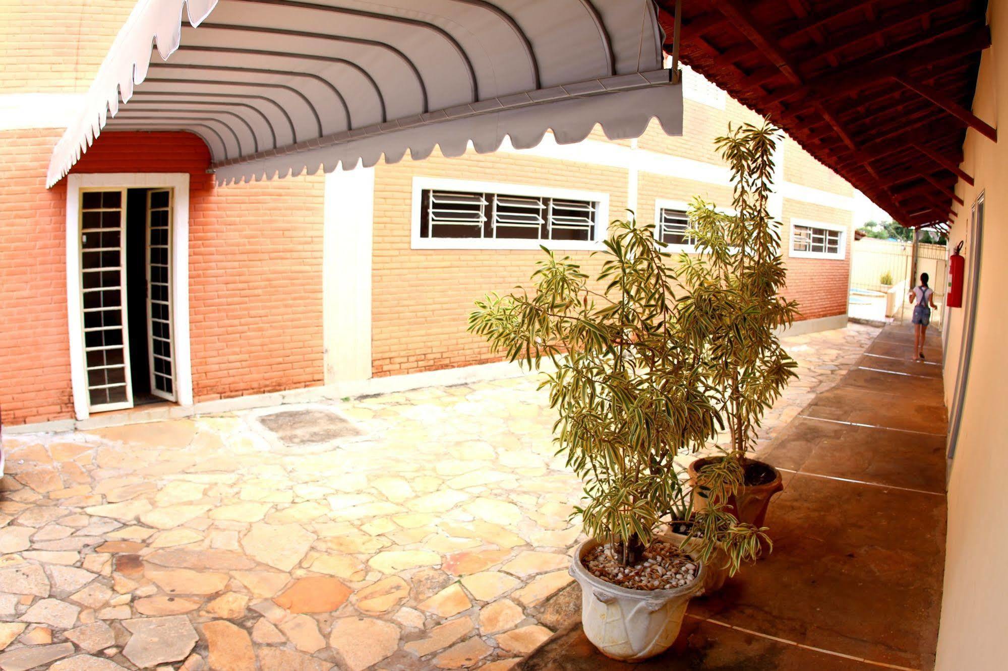 Pousada Recanto Das Caldas Caldas Novas Exterior photo